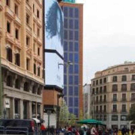 Apartamento Sotano En Gran Via Madri Exterior foto