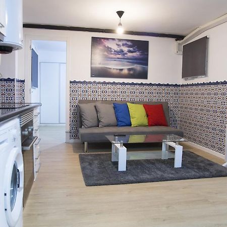 Apartamento Sotano En Gran Via Madri Exterior foto
