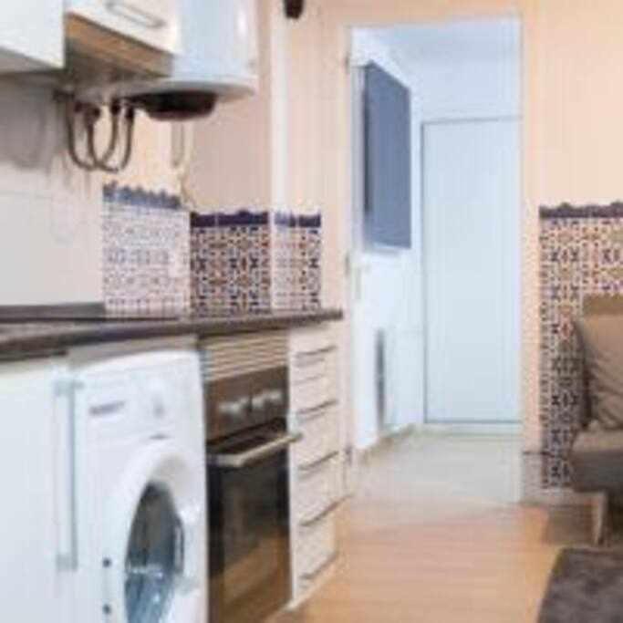 Apartamento Sotano En Gran Via Madri Exterior foto